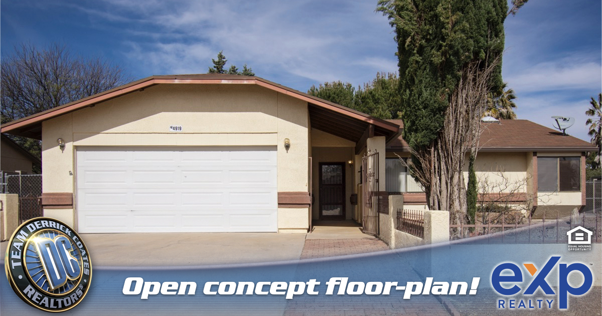 Beautiful open concept floor-plan home!